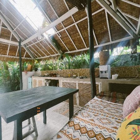 Secret Pool Villa Tuason Beach เจเนอรัลลูนา ภายนอก รูปภาพ
